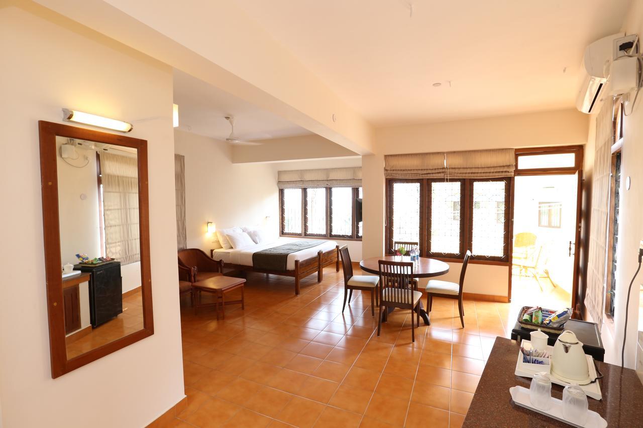 Abad Serviced Villas 可瓦兰 外观 照片